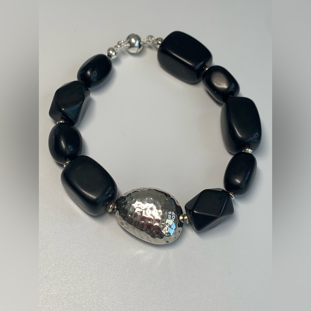 Silpada Sterling Silver & Black Quartz w/Hammered Sterling Accent & Magnet Clasp